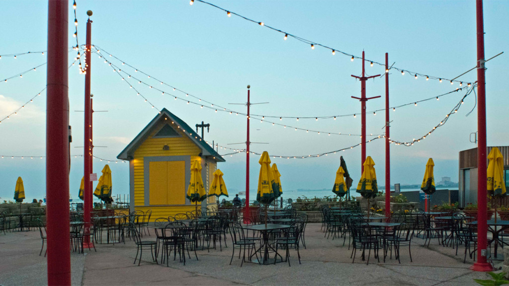 empty cafe on Navy Pier, Chicago